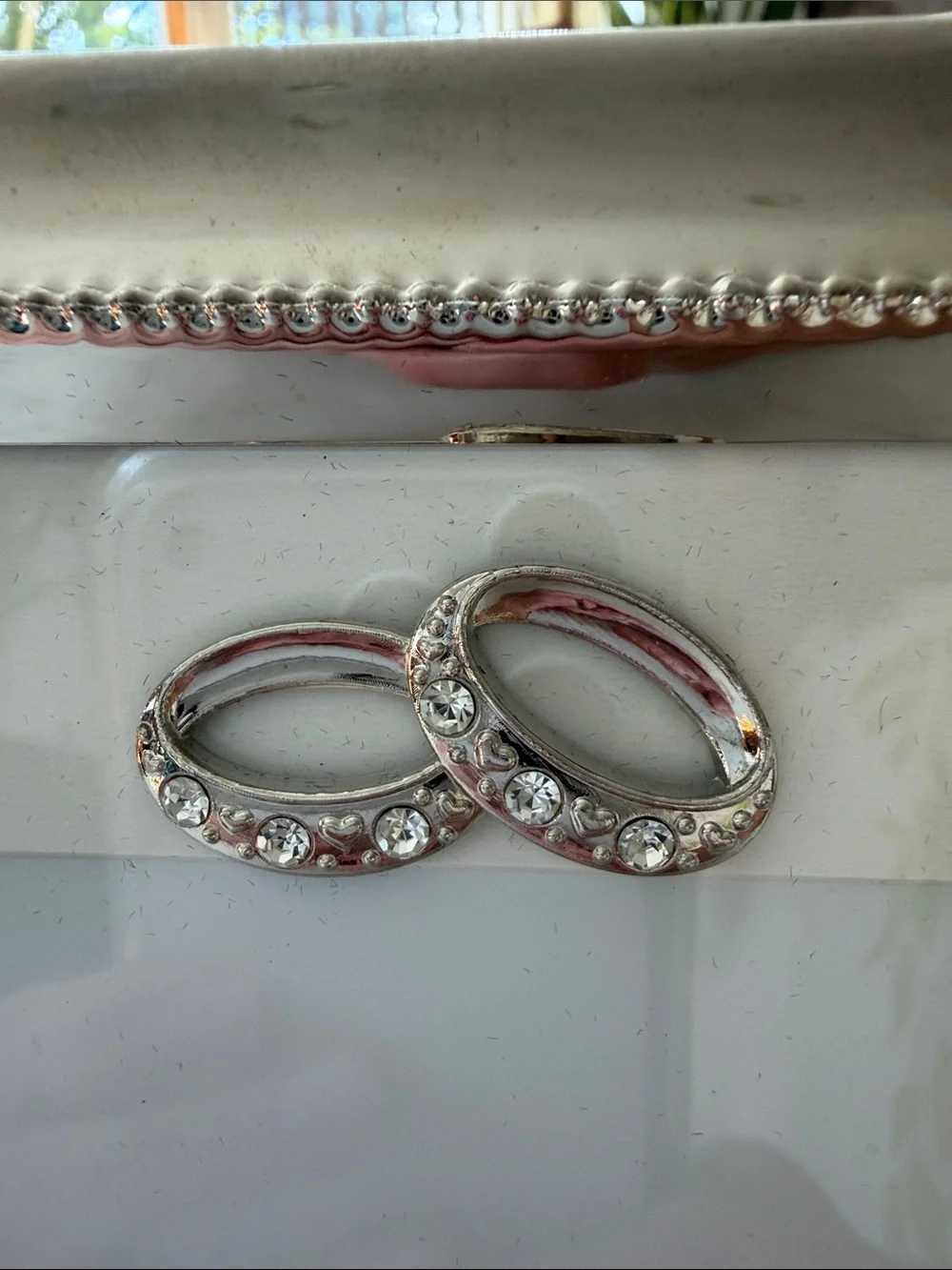N/A elegant silver